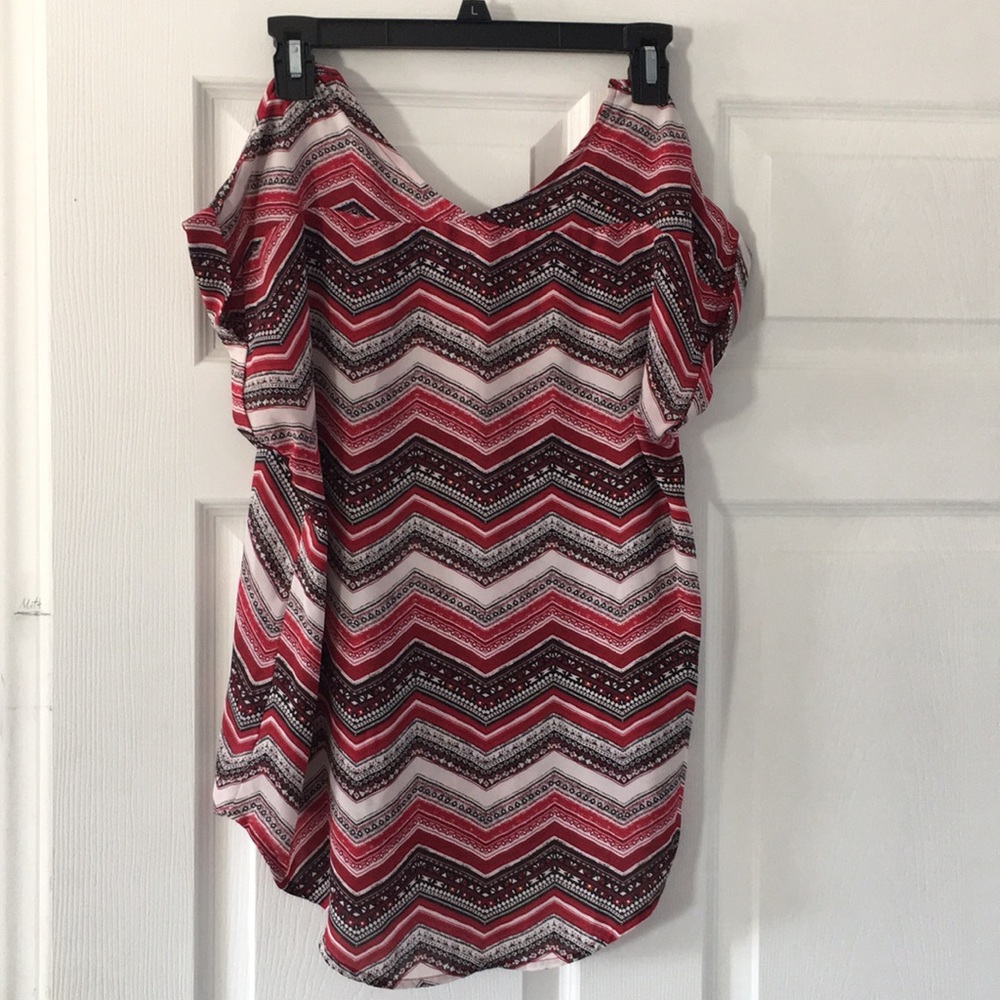 Cute Red, black and white top.